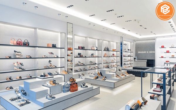 Có nên thuê đơn vị thiết kế cửa hàng giày dép không?
