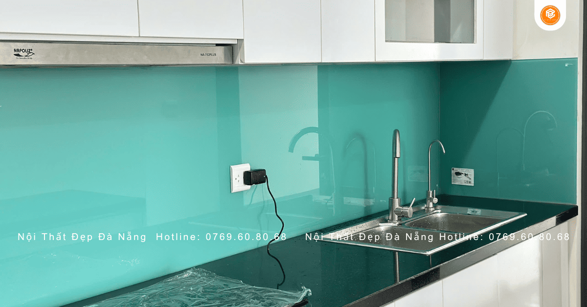 tu-bep-go-mdf-sang-trong